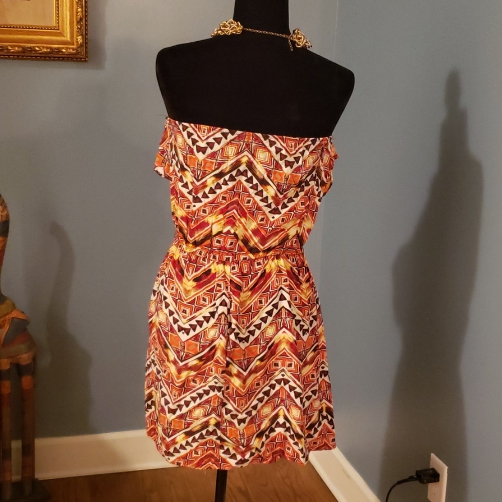 Dress - Picture 4 of 5